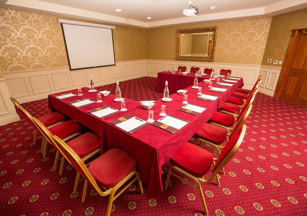 Anner Hotel Thurles Extérieur photo
