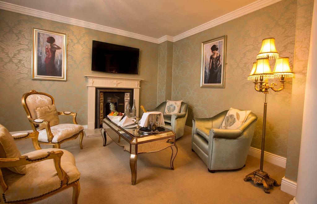 Anner Hotel Thurles Extérieur photo